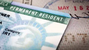 Gobierno de Estados Unidos suspende la lotería de la green card tras anuncio de Donald Trump sobre política migratoria