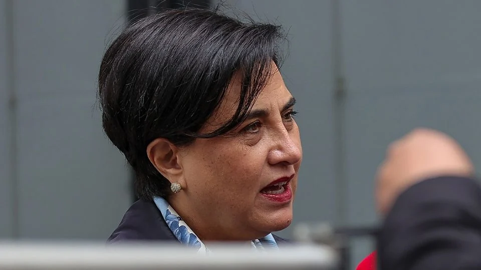 Niño detenido por ICE en Minneapolis junto a su padre durante un operativo migratorio