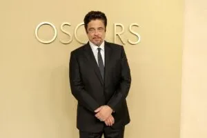 Latinos rumbo al Oscar 2026 en la alfombra roja del Dolby Theatre destacando representación y liderazgo en Hollywood.