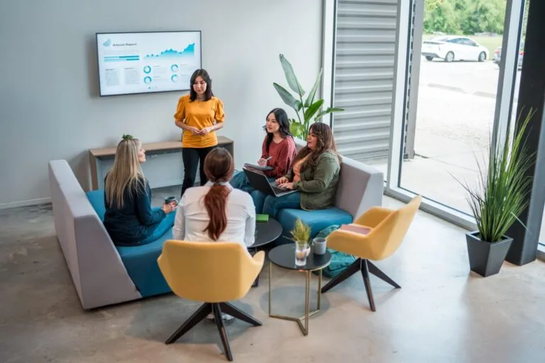 Mujeres latinas startups impulsan innovación en tecnología, fintech y emprendimiento en Estados Unidos y Latinoamérica