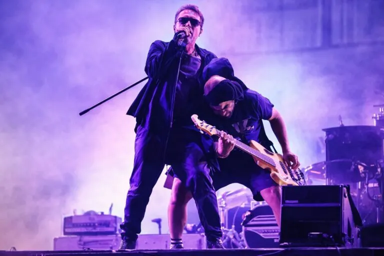 Los Fabulosos Cadillacs en el Vive Latino 2026 en Ciudad de México ante miles de asistentes