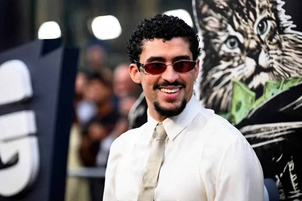 Bad Bunny y J Balvin lideran Spotify como los latinos más escuchados en dos décadas