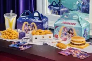 Promoción de K-pop McDonald’s Latinoamérica con enfoque cultural global y experiencia juvenil en restaurantes