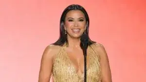 Eva Longoria impacta en Billboard Women in Music con un look elegante que refuerza su influencia latina en la industria global