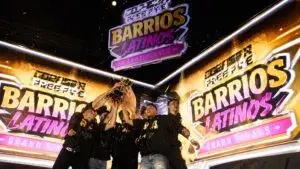 torneo esports Barrios Latinos en Colombia con jóvenes compitiendo en gaming y freestyle urbano