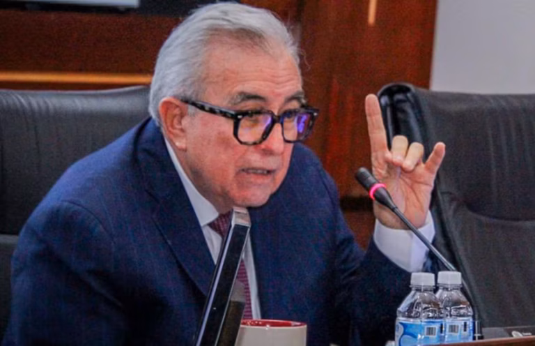 Rocha Moya extradición en México con contexto político y debate sobre seguridad y narcotráfico