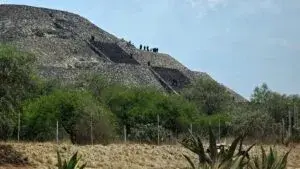 Tiroteo en Teotihuacán con presencia de turistas y autoridades en la Pirámide de la Luna