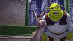 Personaje animado inspirado en Shrek mientras fanáticos discuten cambios en el doblaje latino de la nueva película