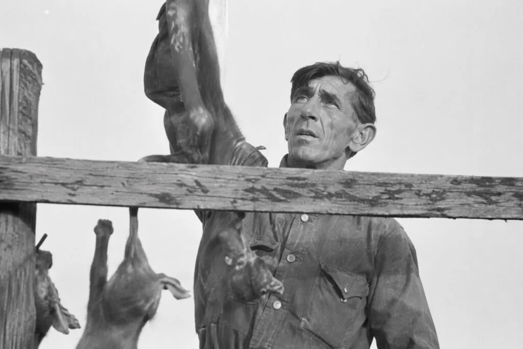 American Latinos con fotografías históricas de comunidades hispanas en Estados Unidos entre 1935 y 1945