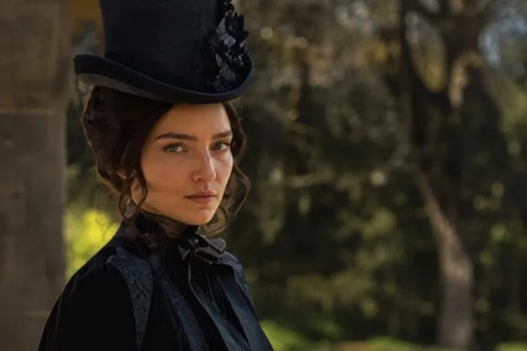 Belinda en Carlota, nueva serie de HBO Max con elenco internacional y producción histórica filmada en América Latina.