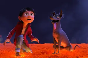 Miguel junto a Mamá Coco durante la escena de “Recuérdame”.