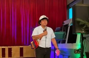 Latina Comedy Festival reúne en Chicago a comediantes que presentan espectáculos en inglés, español y Spanglish.