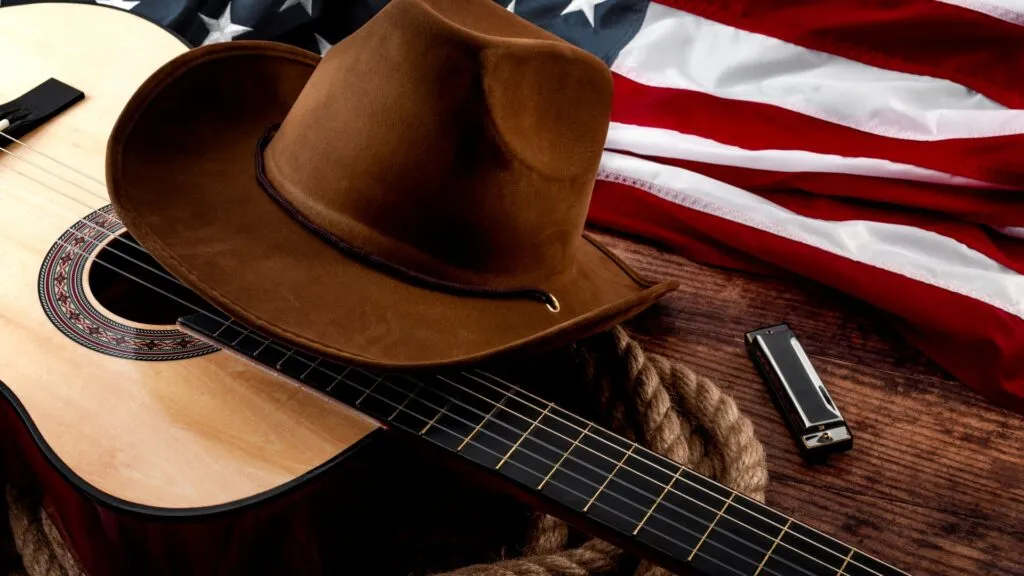 Aunque artistas de origen latino han conquistado las listas del género, su presencia en la música country comercial continúa siendo limitada.
