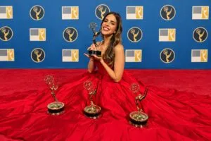 Telemundo Chicago celebra cuatro premios Emmy por investigaciones, historias humanas y contenidos dirigidos a la comunidad local.
